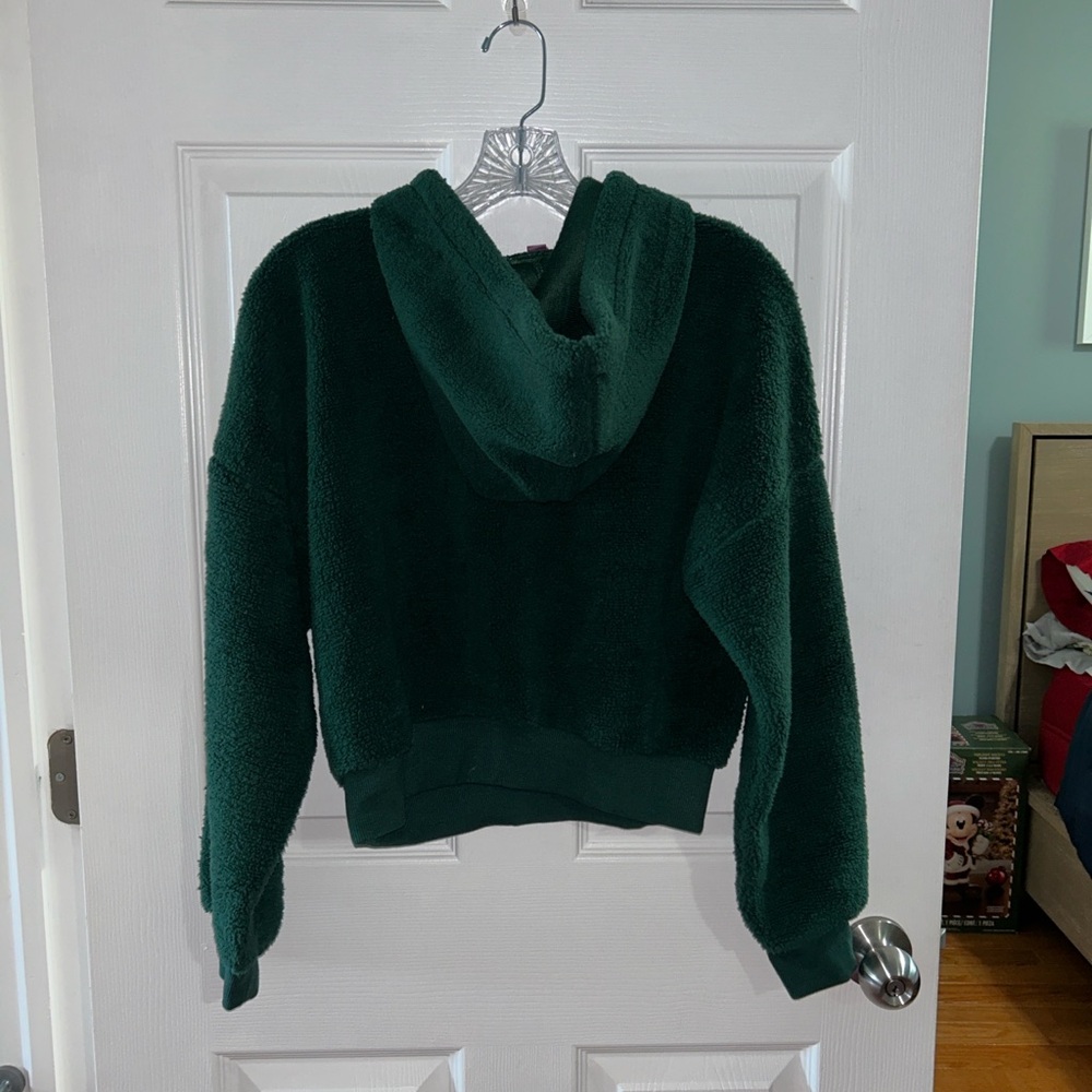 Adore Me Forest Green Fleece Hoodie and sweat pants 
Size M - Picture 5 of 6